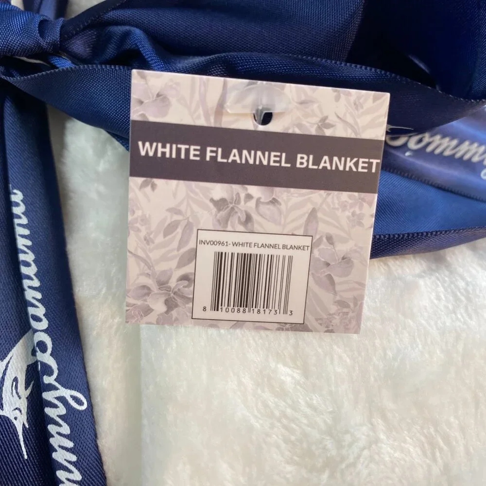 Tommy Bahama 50 X 70 White Flannel Plush Blanket/Throw